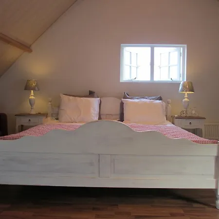 Couette-café Boerderij Wijtvliet 3*